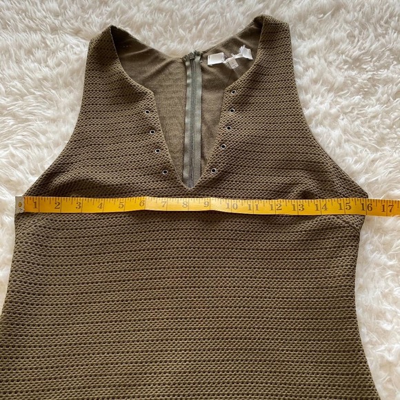 Sleeveless Sheath Dress Military Green Tulip Hem V-Neck Midi Size Large - Picture 10 of 11